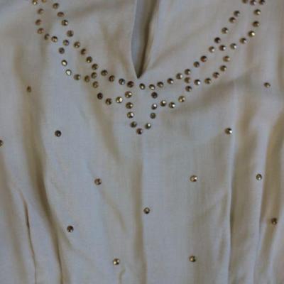Women's vintage clothing