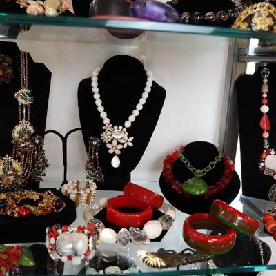 Women's vintage costume jewelry