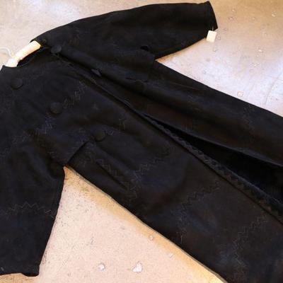 Women's vintage clothing