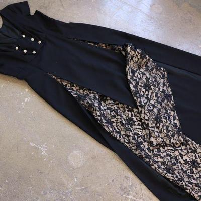Women's vintage clothing