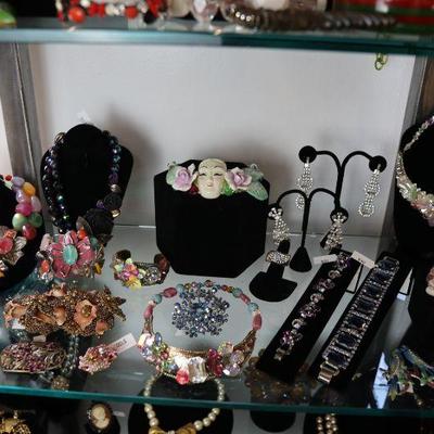 Women's vintage costume jewelry