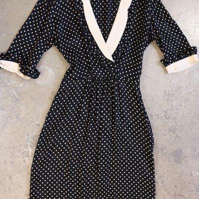 Women's vintage clothing