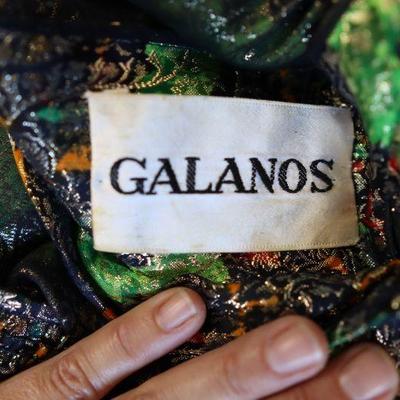 Women's vintage clothing