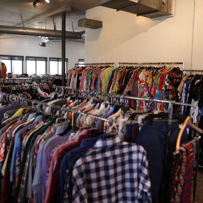 Women's vintage clothing