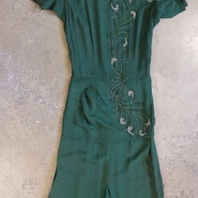 Women's vintage clothing