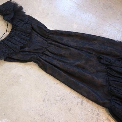 Women's vintage clothing