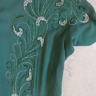 Women's vintage clothing