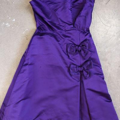 Women's vintage clothing