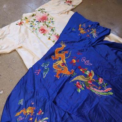 Women's vintage clothing