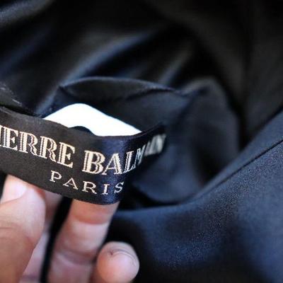 Women's vintage clothing