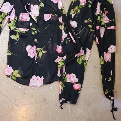Women's vintage clothing