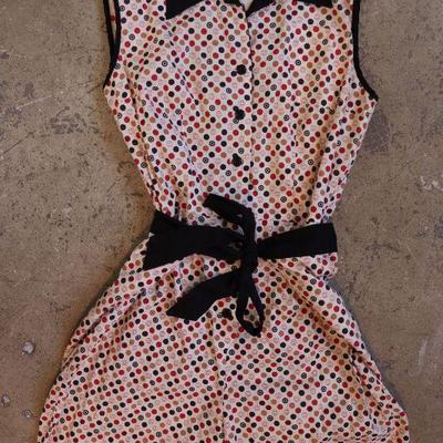 Women's vintage clothing
