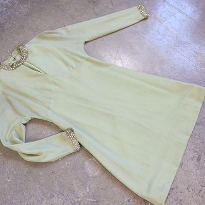 Women's vintage clothing