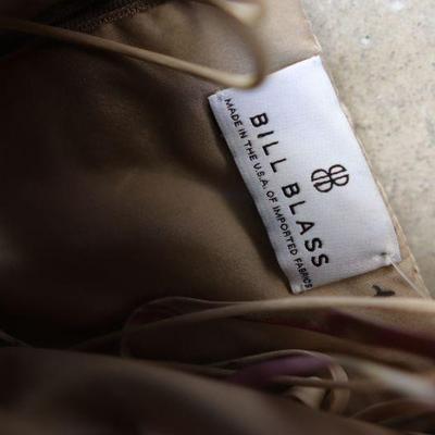 Women's vintage clothing
