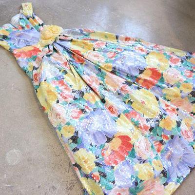 Women's vintage clothing