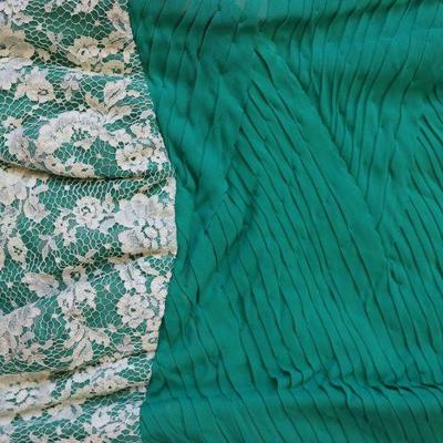 Women's vintage clothing