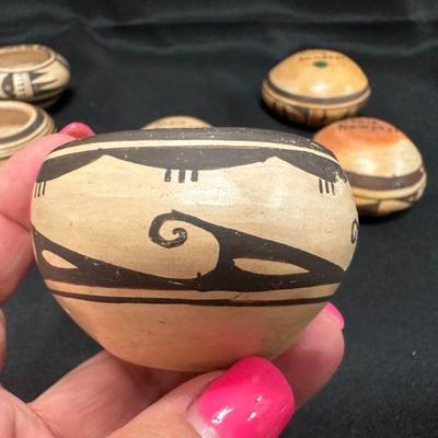 Nellie Nampeyo Miniature Pot