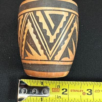 * * * SOLD * * *              
Fannie Nampeyo Pot 2 1/2"
