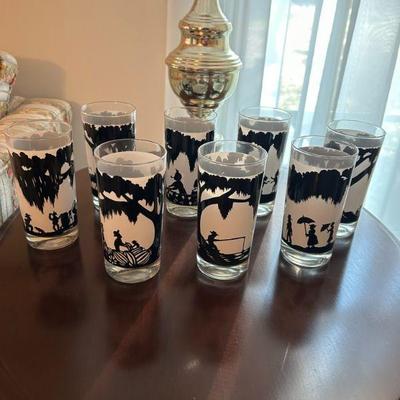 Set of 8 Vintage Carew Rice Glasses 