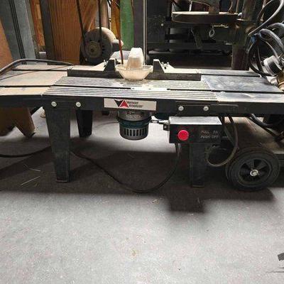 #2506 • Vermont American Router Table