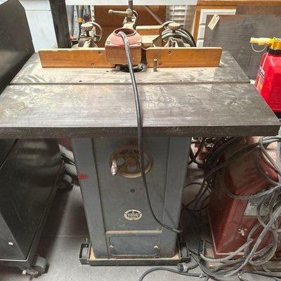 #2540 • Walker & Turner Wood Shaper