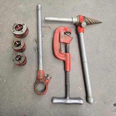 #2124 • Ridgid Pipe Threading Tools