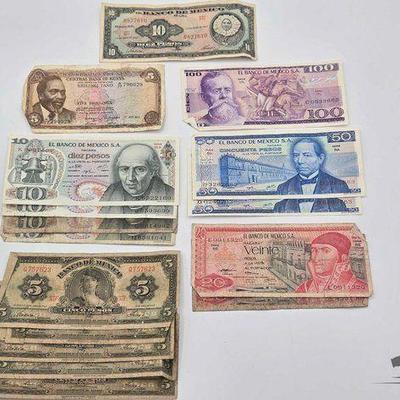 #1716 • (16) Foreign Currency Bill Collection