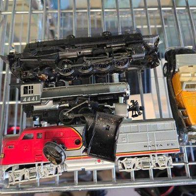 #3510 • (3) Train Models & (1) Mercedes Model Car