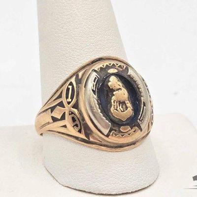 #800 • 10k Gold Class Ring, 10.11g
