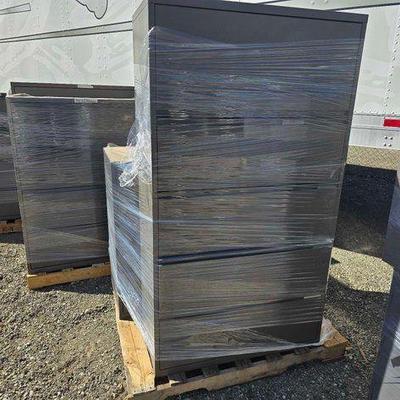#90006 • (2) Metal Filing Cabinets