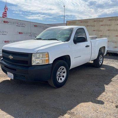 #302 • 2011 Chevrolet Silverado 1500
