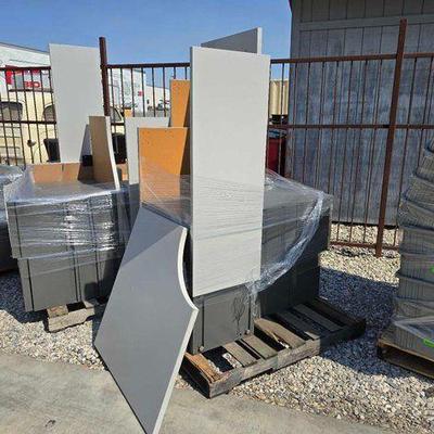 #80610 • Office Desk with Filling Cabinets