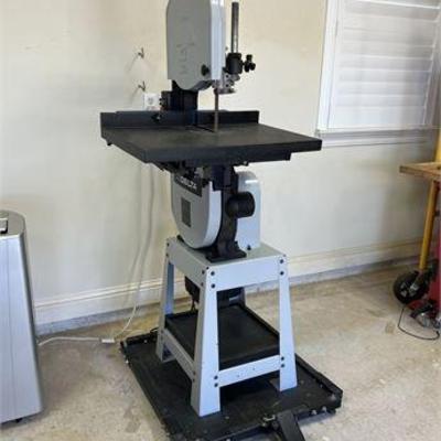 Description can be found at 
https://www.time2bidauctions.com/