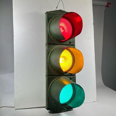 CROUSE-HINDS TRAFFIC LIGHT | Green painted 3-color traffic signal light by Crouse Hinds with art deco decoration on top & bottom. -...