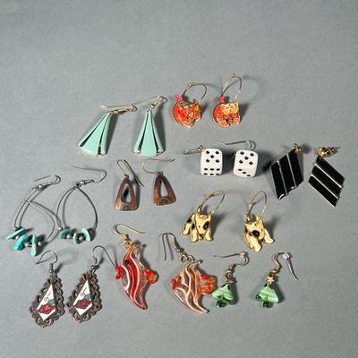 GROUP COSTUME JEWELRY EARRINGS | Including enamel, glass, metal, and stone dangling earrings.

