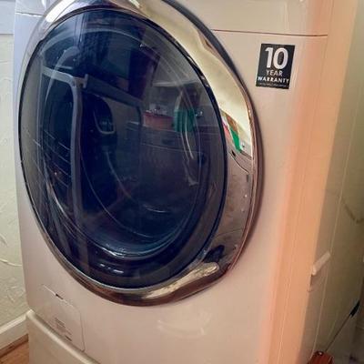nearly new front load washer