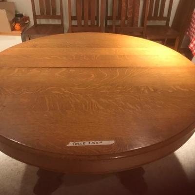 Round oak table