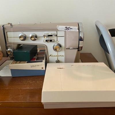 Sewing machine 