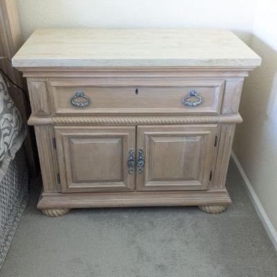 Lot #42 - Set of 2 American Drew Night Stands