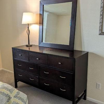 Lot #84 - Dresser with Separate Mirror and Table Lamp