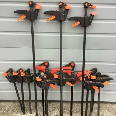 ROMA613 Large Lot Of Craftsman Bar Clamps	This lot includes two Craftsman 12" reversible spreader clamps (model:31484), Three...