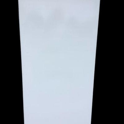 ROMA608 Midea Upright Freezer	This lot includes a Midea upright freezer model:MRU14F2AWW . (H61.125x W29.5xD28). Tested and works.
