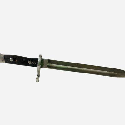 WATA216 Mauser Bayonet	Made by Kirschbaum Solingen. The handle does have so,e issues. Blade is dull, not sure on the markings.
