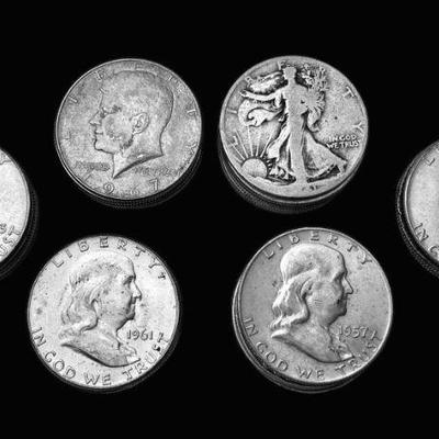 ALSH204 Thirty Mixed Half Dollar Coins	6-Walking Liberty Coins.
