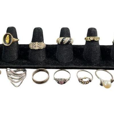 LYZE925 Assortment Of Vintage, Antique, Sterling And More Ladies Rings	There is an assortment of 15 ladies rings. There is a sterling...