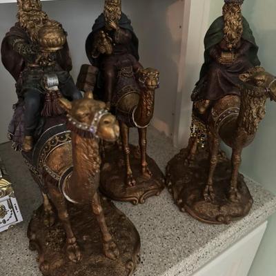 Bombay Co Three wise men on camels