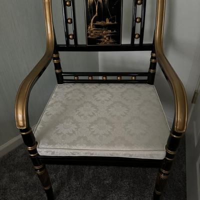 Asian style black/gold chair