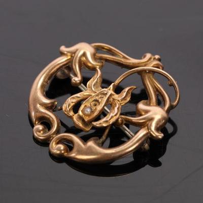 Art Nouveau brooch