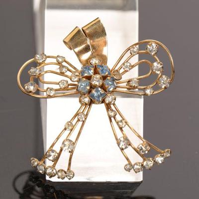 vintage 12Kt g.f. brooch