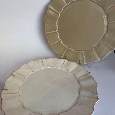 Set of 12 Soleil de Provence Table D'Hotes Porcelain Plates/Chargers
